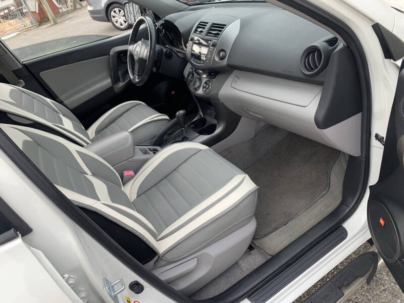 2009 Toyota RAV4 Limited