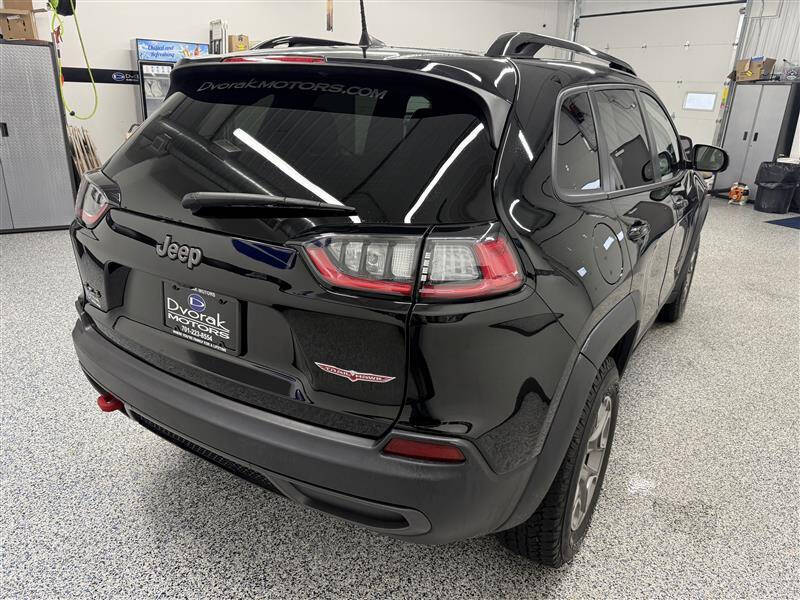 2022 Jeep Cherokee Trailhawk