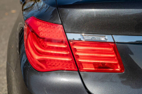 2011 BMW 7 Series 750Li xDrive