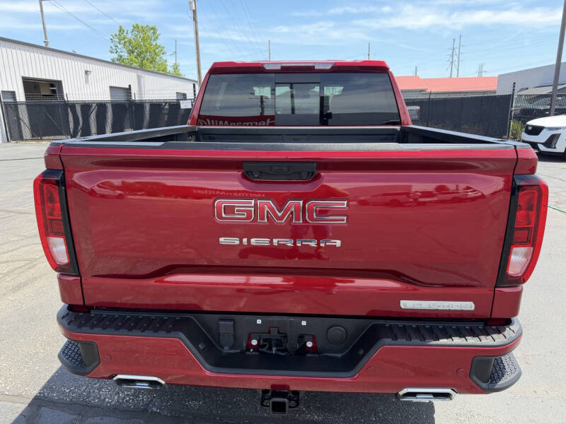 2024 GMC Sierra 1500 Elevation