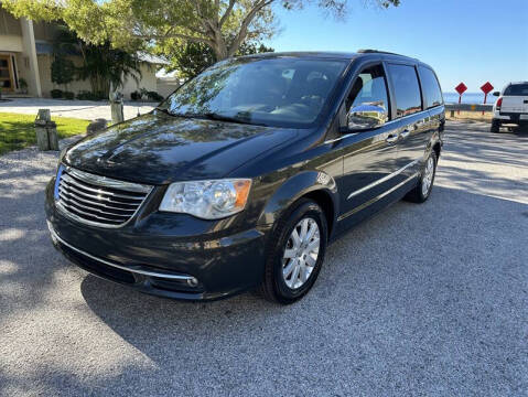 2012 Chrysler Town and Country Touring-L