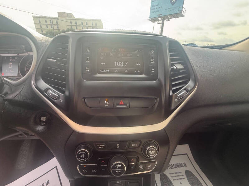 2017 Jeep Cherokee Latitude