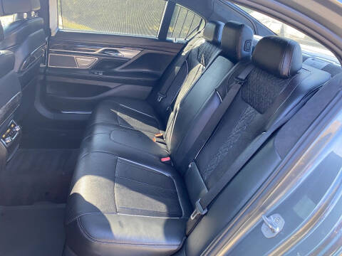 2016 BMW 7 Series 750i xDrive