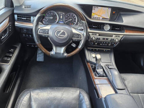 2016 Lexus ES 350