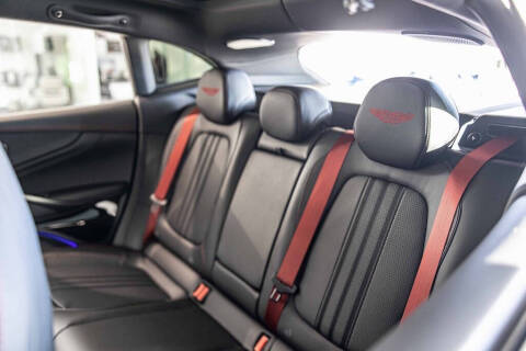 2026 Aston Martin DBX 707