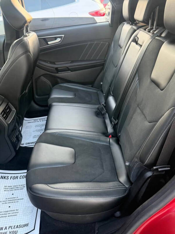 2020 Ford Edge ST
