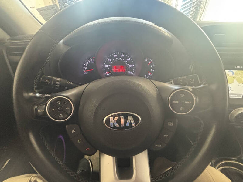 2017 Kia Soul +