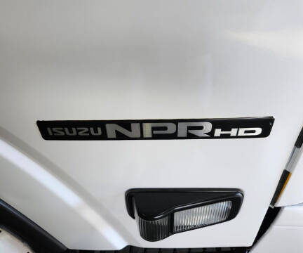 2016 Isuzu NPR-HD