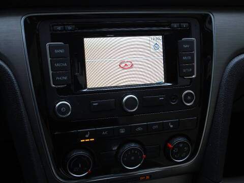 2015 Volkswagen Passat 2.0L TDI SE