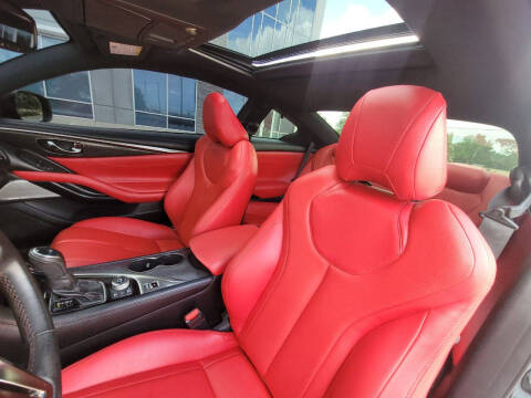 2022 Infiniti Q60 Red Sport 400