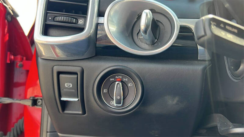 2016 Porsche Cayenne GTS