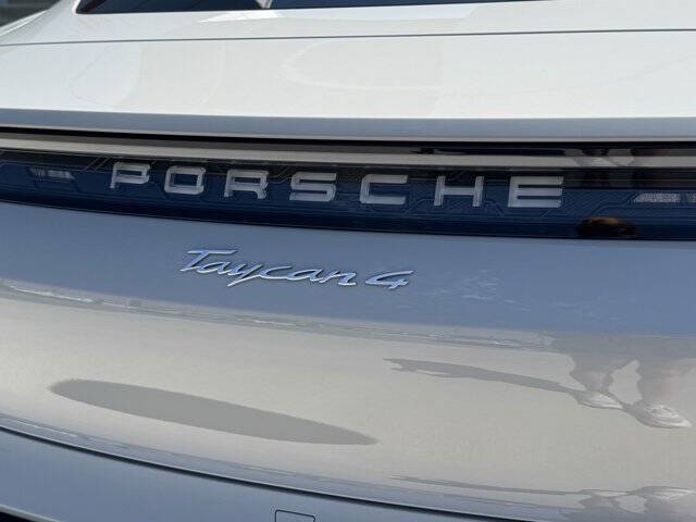 2025 Porsche Taycan 4