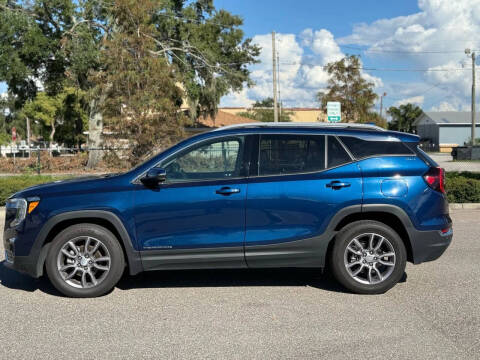 2023 GMC Terrain SLT