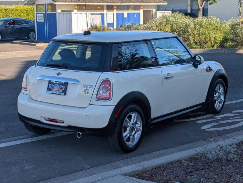 2012 MINI Cooper Hardtop