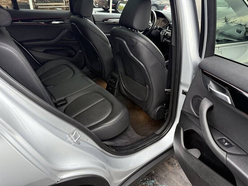 2022 BMW X2 xDrive28i