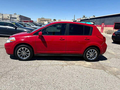 2012 Nissan Versa 1.8 S