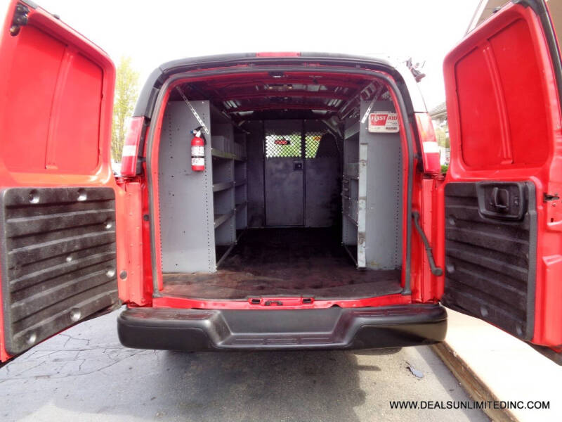 2017 Chevrolet Express 2500