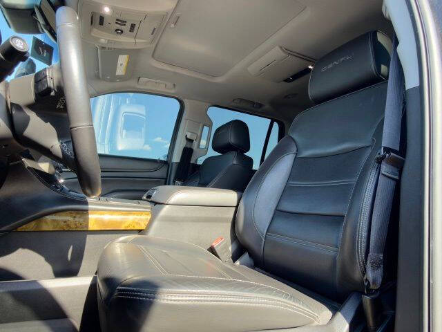 2017 GMC Yukon Denali