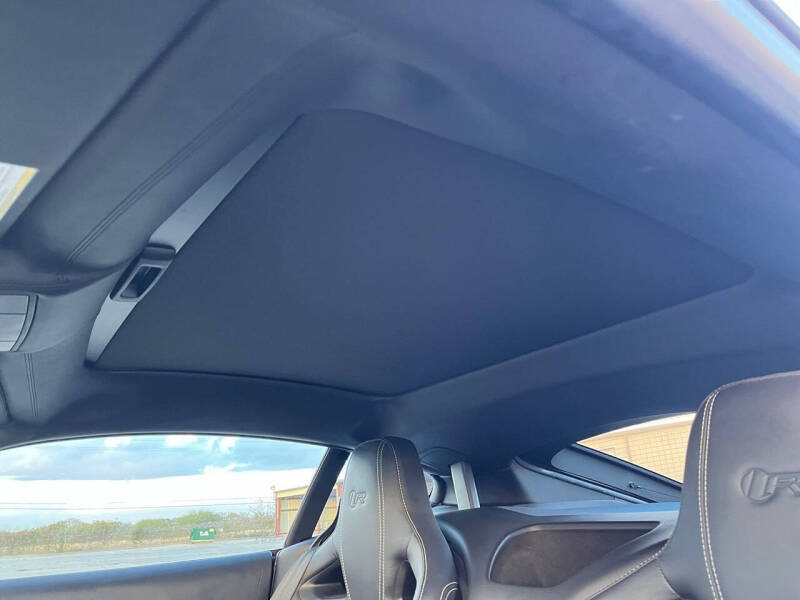 2016 Jaguar F-TYPE R