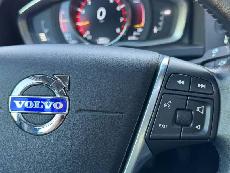 2016 Volvo S60 T5 Drive-E Premier