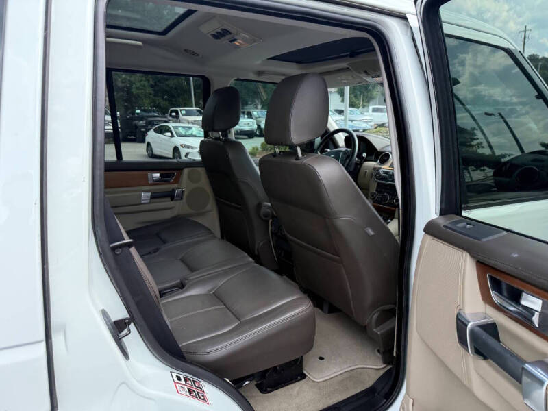 2016 Land Rover LR4 HSE LUX