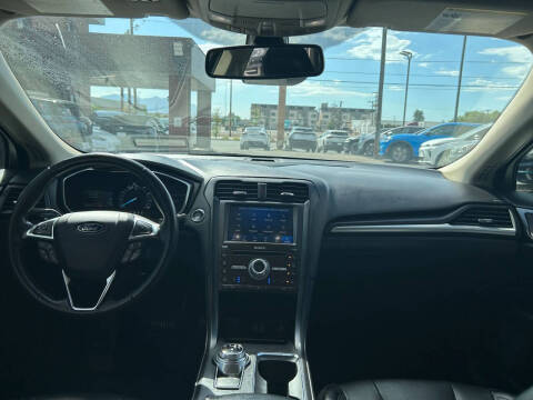 2020 Ford Fusion Titanium