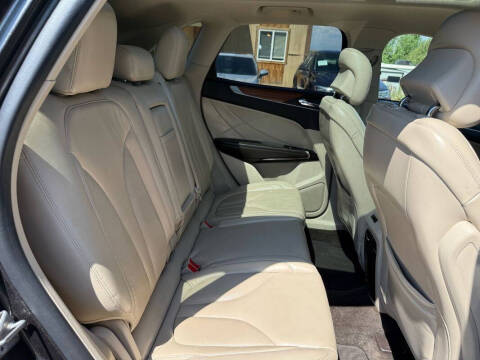 2017 Lincoln MKC Select