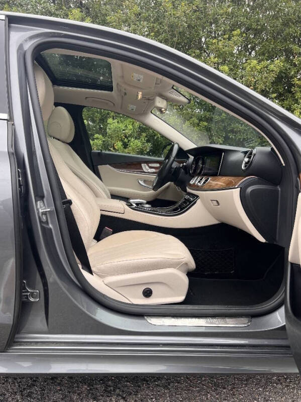 2018 Mercedes-Benz E-Class E 300