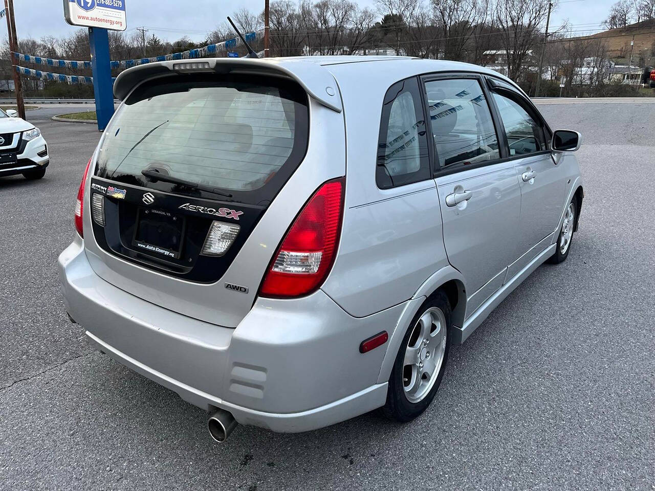 2004 Suzuki Aerio for sale at Auto Energy in Lebanon, VA