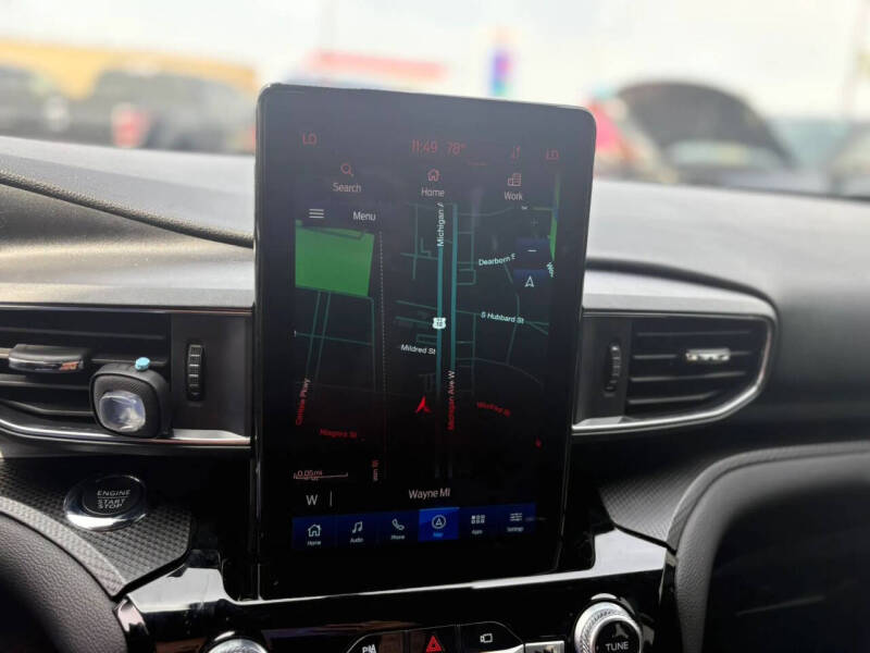 2022 Ford Explorer ST