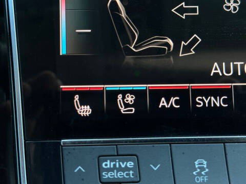 2021 Audi Q8 quattro Premium Plus 55 TFSI