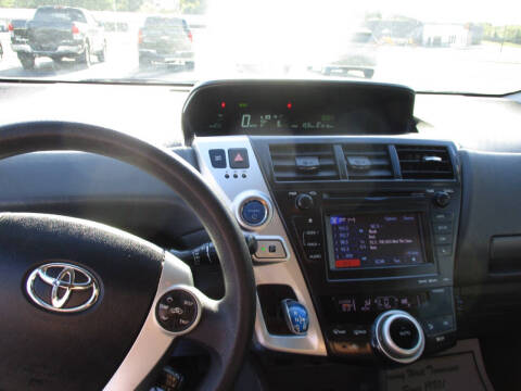 2014 Toyota Prius v Three