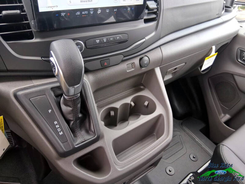2025 Ford Transit