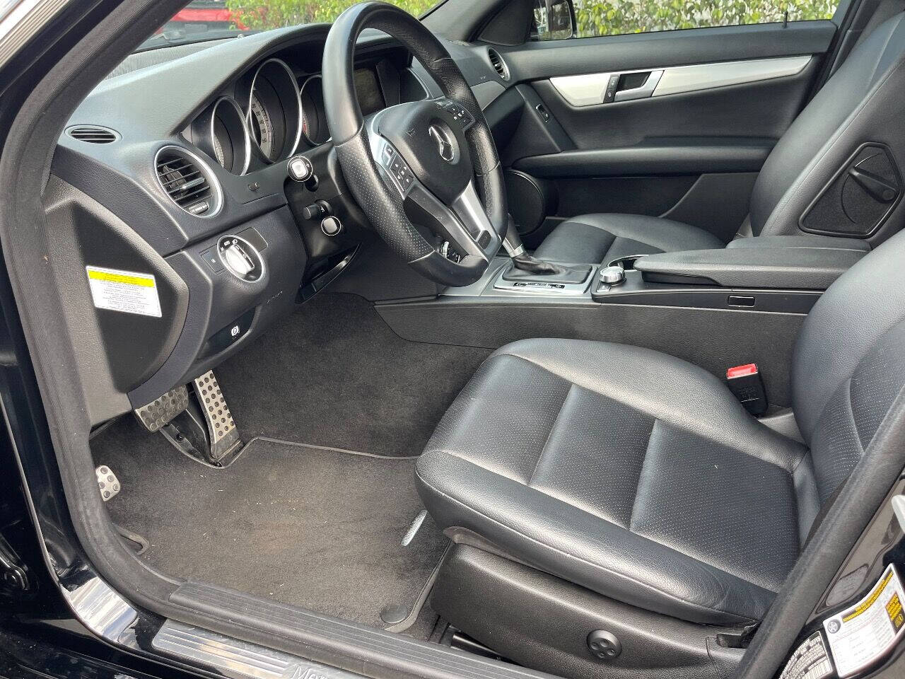 2014 Mercedes-Benz C-Class Sedan - $16,900