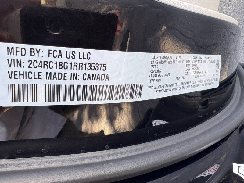 2024 Chrysler Pacifica Touring L