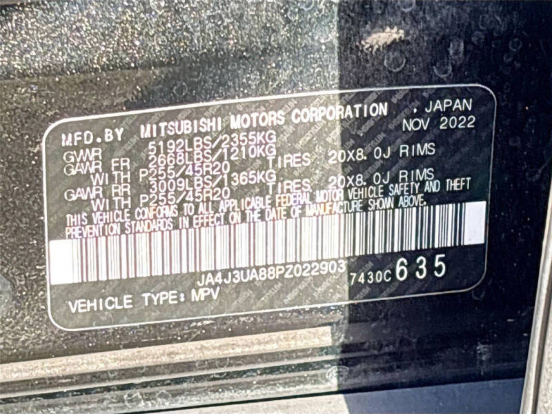 2023 Mitsubishi Outlander SE