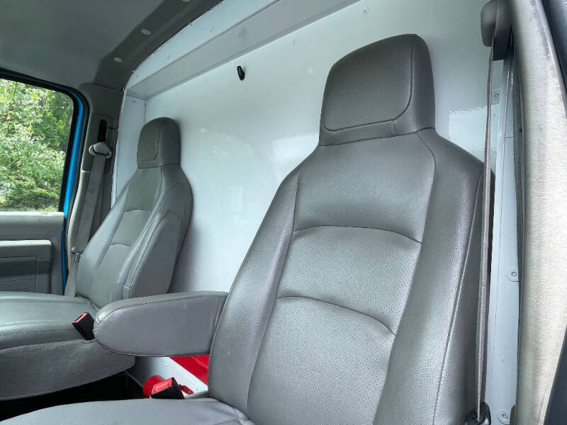 2019 Ford E-Series