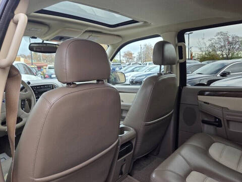 2005 Ford Explorer Eddie Bauer