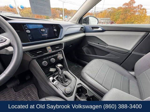 2023 Volkswagen Taos SE 4Motion