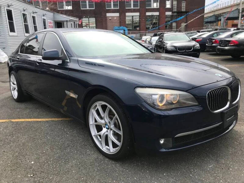 2011 BMW 7 Series 750Li xDrive
