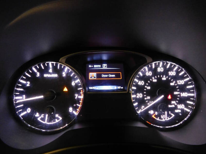 2019 Nissan Pathfinder SV