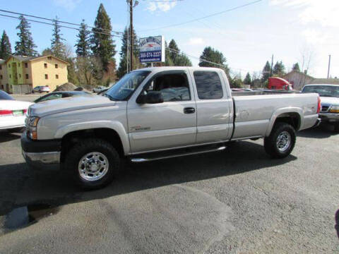 2005 Chevrolet Silverado 2500HD for sale at Hall Motors LLC in Vancouver WA