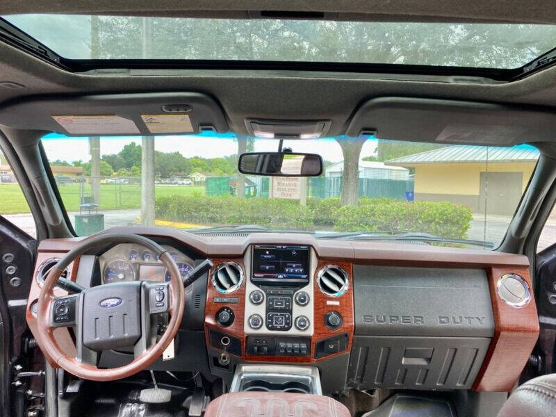 2014 FORD F-250 Pickup - $33,995