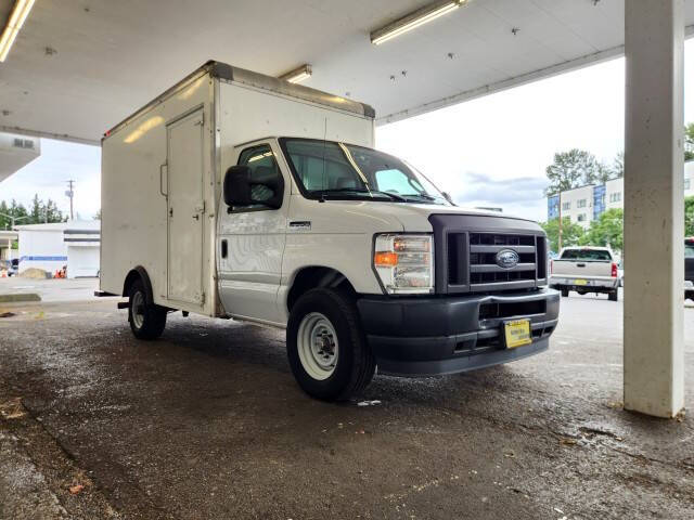 2022 Ford E-Series