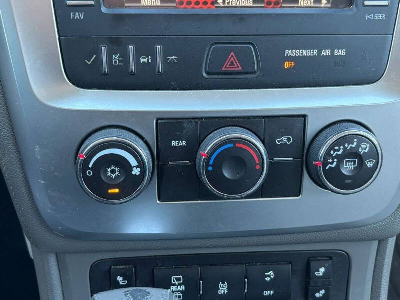 2015 GMC Acadia SLE-2