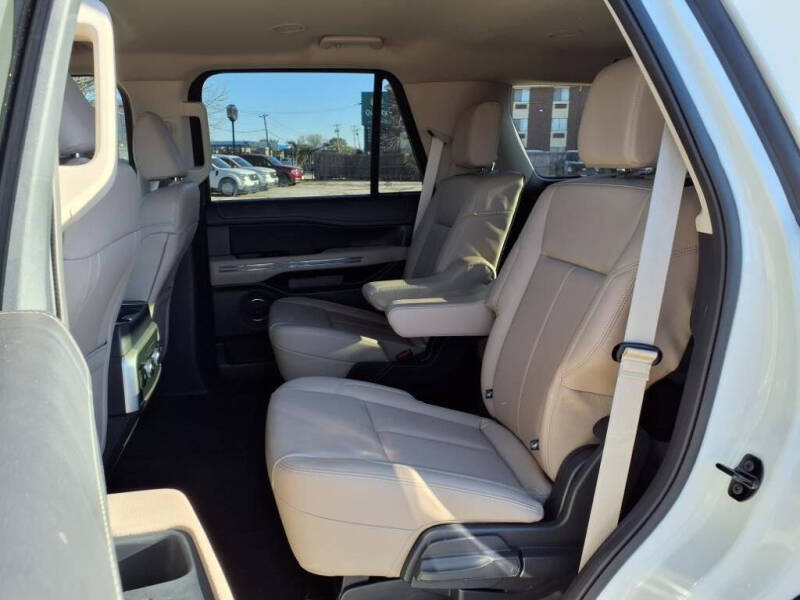2024 Ford Expedition XLT