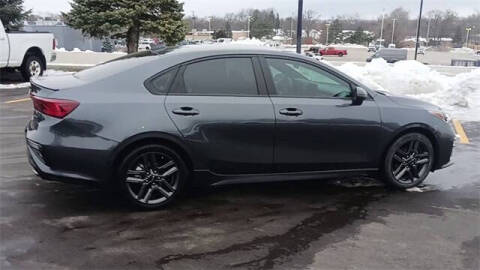 2021 Kia Forte GT Line