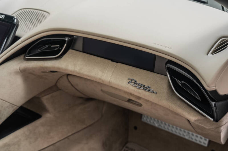 2025 Ferrari Roma Spider