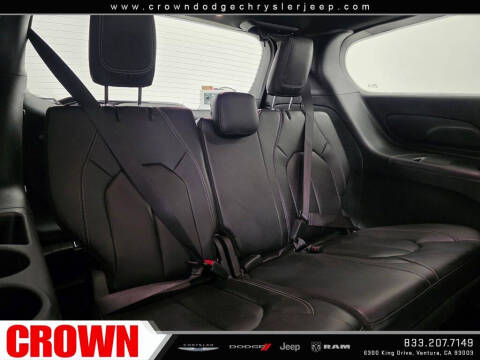 2022 Chrysler Pacifica Hybrid Touring L