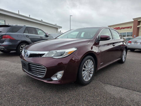 2013 Toyota Avalon Hybrid XLE Touring